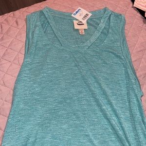 Women’s sports tank
